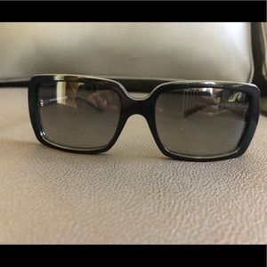 Burberry sunglasses